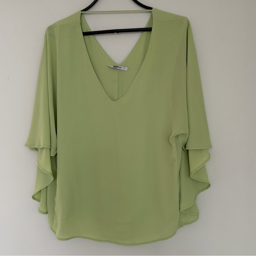 Elegant Green V-Neck Women's Top